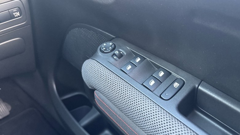 Citroen C3 Aircross 1.2 PureTech 110 Flair 5dr [6 speed] Petrol Hatchback